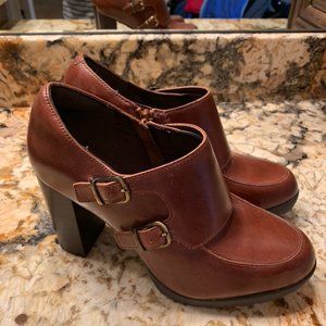 Clarks Artisan Elipsa Mae shooties NWT